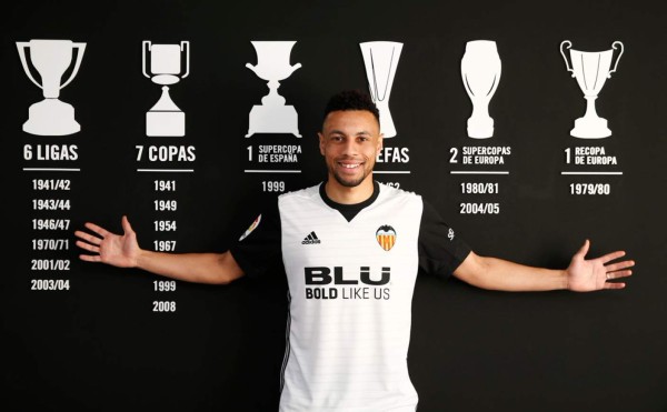 MERCADO: Barcelona anuncia otro fichaje y así responde Real Madrid