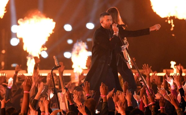 ¡Espectacular! Así fue el show de medio tiempo del Super Bowl 2019