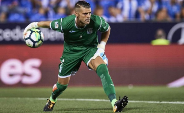 Dos del Real Madrid: Los porteros que recibieron más cervezas de Messi por cada gol marcado