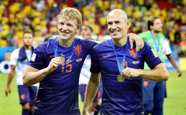 Triste adiós a Brasil. Holanda golea 3-0 y es tercer lugar del mundial .