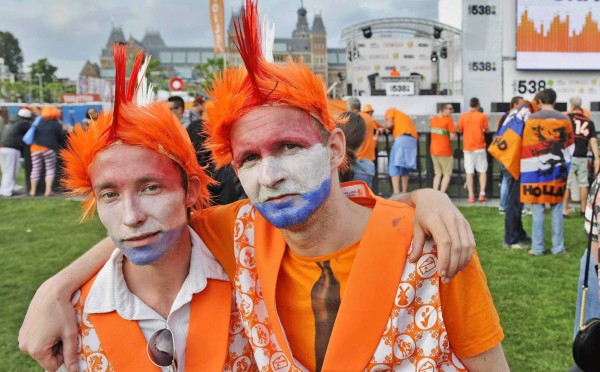 España - Holanda: las espectaculares fotos del ambiente.