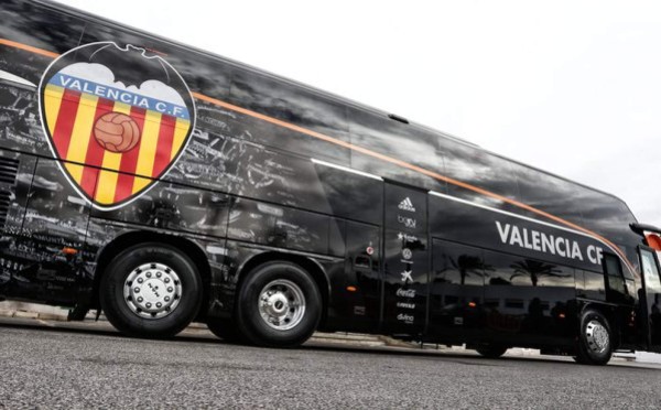 Si fueras un futbolista viajarías en estos autobuses de lujo