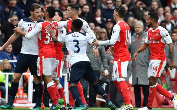 Arsenal empató con Tottenham y desaprovecha opción de alcanzar el liderato