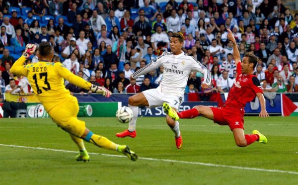 Real Madrid derrota al Sevilla y gana la Supercopa
