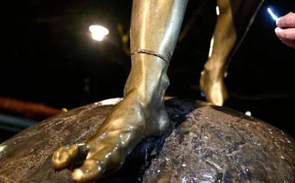 No paran: La estatua de Ibrahimovic sufre nuevo vandalismo y esta vez le cortan la nariz &nbsp;&nbsp;