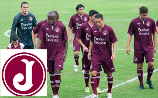 Clubes de latinoamérica que 'copiaron' el nombre o escudo de equipos europeos