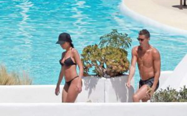 FOTOS: Así pasa las vacaciones Cristiano Ronaldo en Grecia