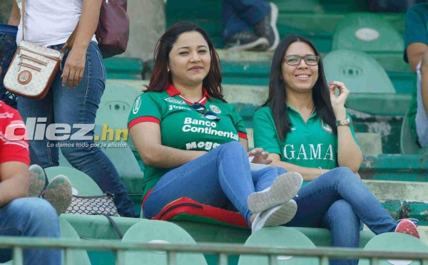 ¡Bellísimas! El Clásico entre Marathón y Real España se llena de lindas chicas