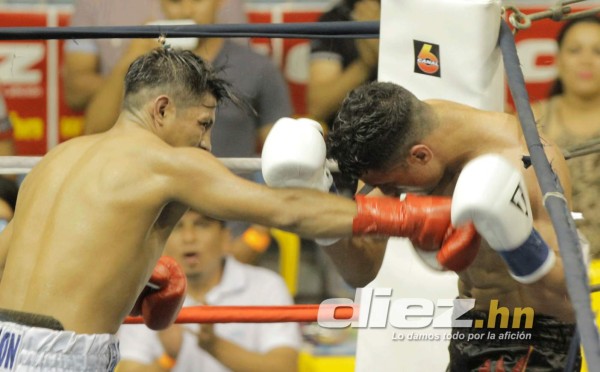 'Cadejo” Durán derrota al nicaragüense 'Machine” Téllez