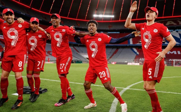 ¡Golazos, euforia y cánticos! Así festejaron los jugadores del Bayern Múnich el título de Bundesliga