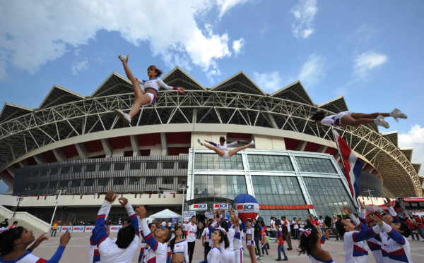 Costa Rica se luce con su nuevo estadio