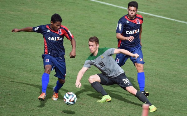 Ambiente Brasil en Inauguracion de centro de emisión internacional (IBC)