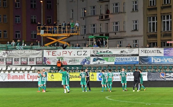 Guatemala y El Salvador: Diferentes ligas del mundo que se juega con público en tiempo de pandemia