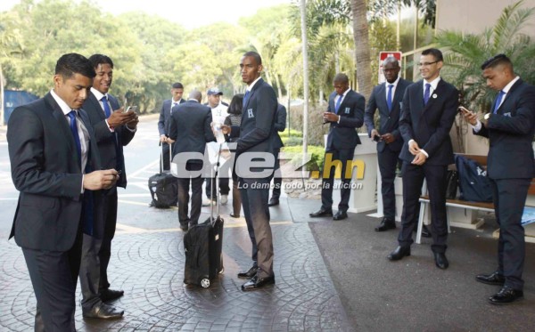 Honduras parte rumbo a Brasil con elegancia y estilo