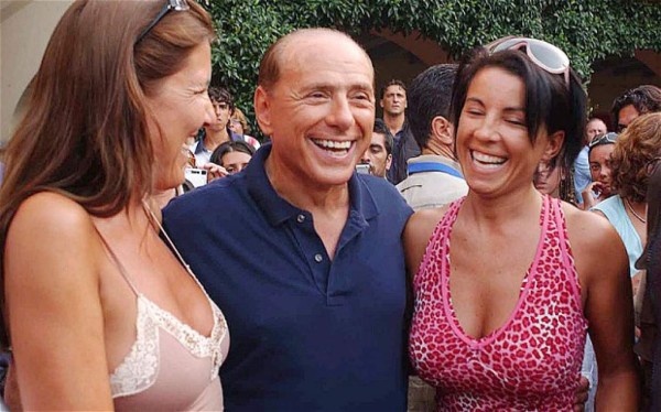 Muere envenenada una modelo, testigo clave en el proceso contra Berlusconi por el caso 'Ruby'