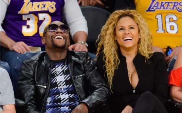 Liza Hernández la panameña que coquetea con Mayweather en redes sociales