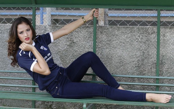 FOTOS: Alexa Avelar, la miss que es fanática del Honduras Progreso