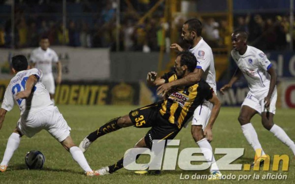 Olimpia pega primero al Real España y en el estadio Morazán