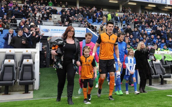 Premier League: Los precios elevados que pagan los niños para salir con los futbolistas