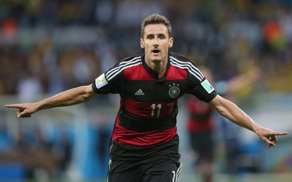 TOP: Los máximos goleadores de las selecciones nacionales en el mundo