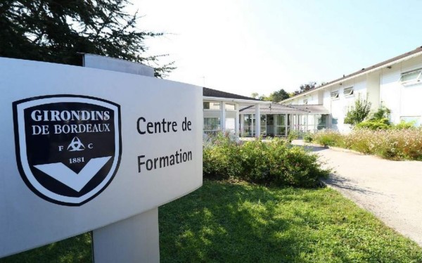 ¡Ciudad, sede y estadio! El hondureño Alberth Elis tendría nueva y lujosa casa en Europa