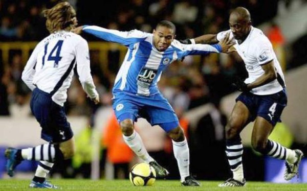 CR7, Rooney, Zlatan y hasta el legendario Paul Scholes: Las grandes figuras que enfrentó Wilson Palacios en Europa