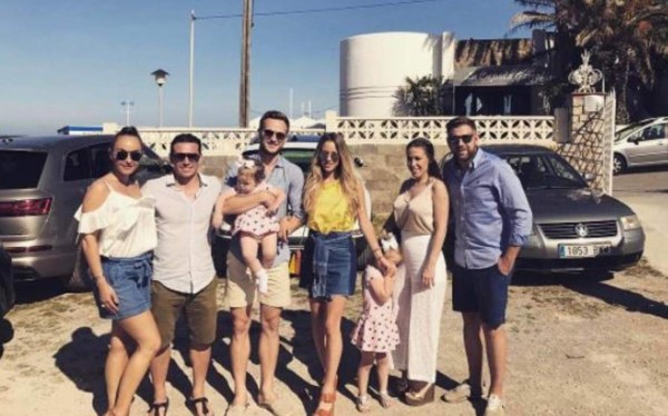 FOTOS: Así pasan vacaciones los cracks del Barcelona; Messi y Antonella la rompen