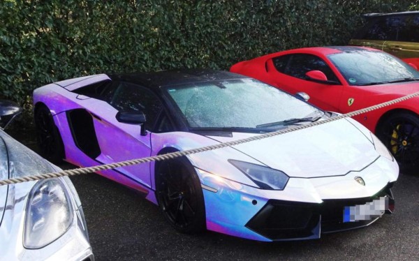 La colección de autos de Pierre-Emerick Aubameyang valorada en 26,600,000 millones de lempiras