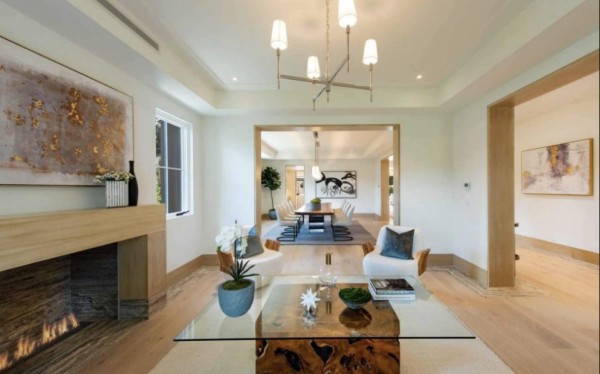 ¡Espectacular! Así es la lujosa mansión que compró Chicharito Hernández en Los Ángeles