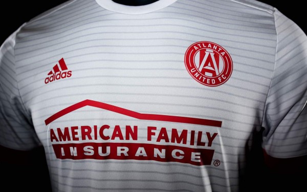 Equipos de la MLS revelan sus uniformes para la temporada 2017