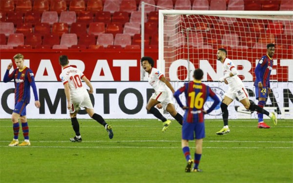 Del sufrimiento al milagro: las siete remontadas más épicas del Barcelona y va por otra más