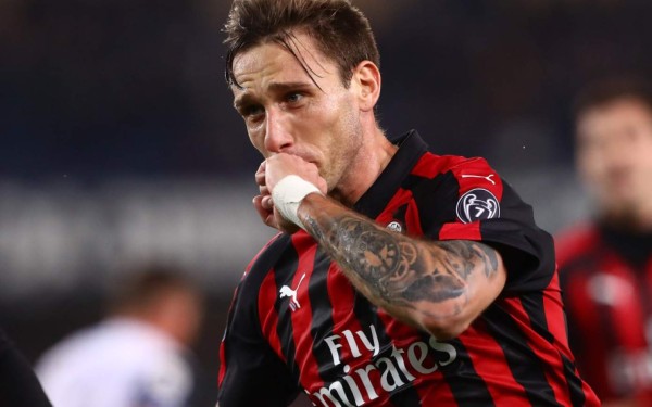 El equipazo que se podría armar: Los futbolistas que se pueden comprar gratis en el mercado de fichajes