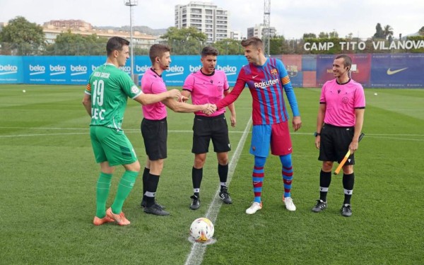 Quiere hacer olvidar a Messi: Así fue debut del Kun Agüero con el FC Barcelona; marcó su primer gol