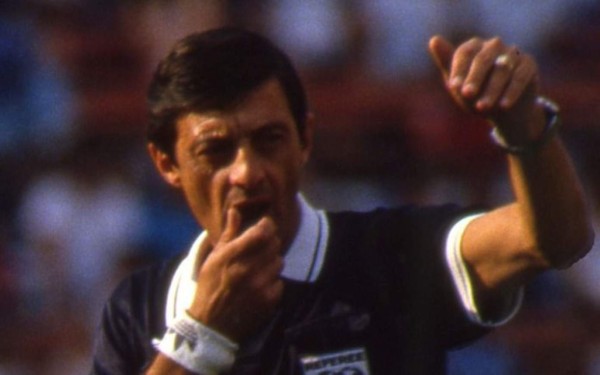 Exárbitro argentino revela cómo Pablo Escobar lo amenazó antes de un partido; Popeye hizo el trabajo