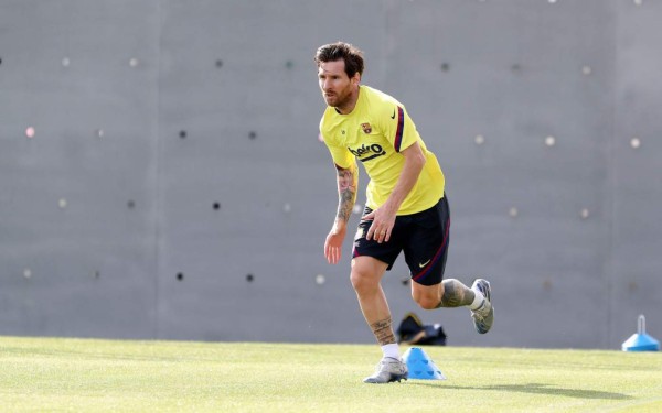 Con protocolos 'anticoronavirus' e individual: Messi y Barcelona realizaron el primer entrenamiento