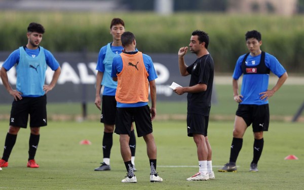 La nueva faceta de Xavi Hernández, el 'motorcito' de Terrassa que espera triunfar como entrenador&nbsp;&nbsp;