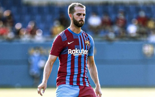 La operación salida que debe ejecutar Laporta en el Barcelona: Cinco salidas en solo 11 días