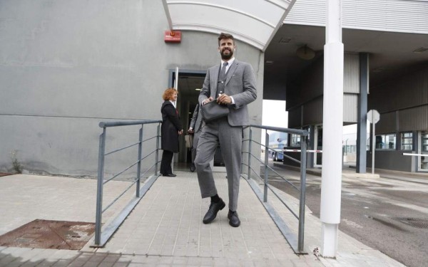 ¡Qué elegancia! Así llegó el Barcelona Inglaterra para enfrentar al Manchester United en Champions