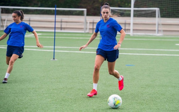 Giovana Queiroz, la preciosa jugadora que el Barcelona fichó proveniente del Madrid