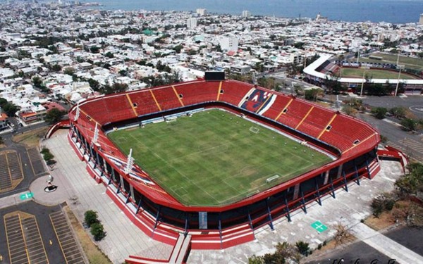 Liga MX: Espectaculares estadios de México que ahora están en el olvido; en uno tocó Queen