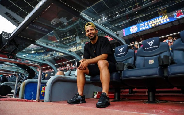 Así vivió Agüero el primer triunfo del Barcelona, el bailecito de Braithwaite y lo que estaba haciendo Messi