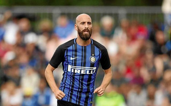 MERCADO: Real Madrid oficializa baja y Bryan Acosta es noticia en España