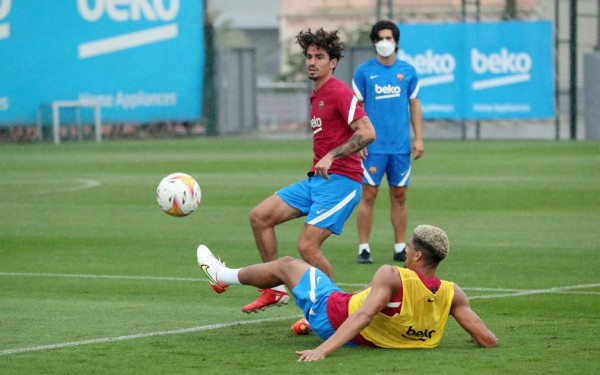 Sorpresa en el entrenamiento del Barcelona con el regreso del heredero de Messi y la afición se ilusiona