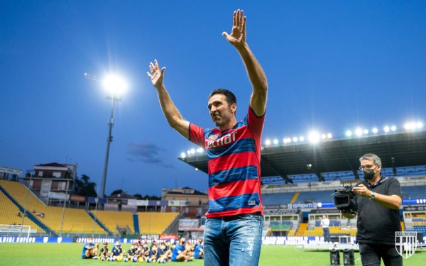 Así fue el regreso de Buffon al Parma: por qué decidió volver después de 20 años y un duro mensaje contra él