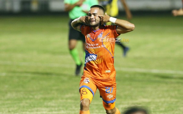 Mercado: Real España y Motagua alistan trueque, compran a legionario y club quiere a Félix Crisanto