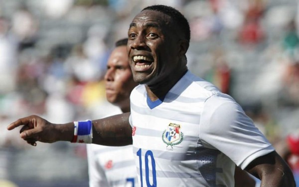 Delantero panameño le mete picante a juego ante México por eliminatorias