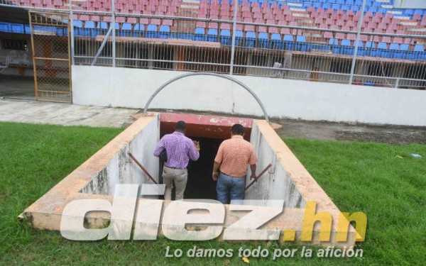 EN FOTOS: Abandonado y viejo, así luce el triste estadio de La Ceiba