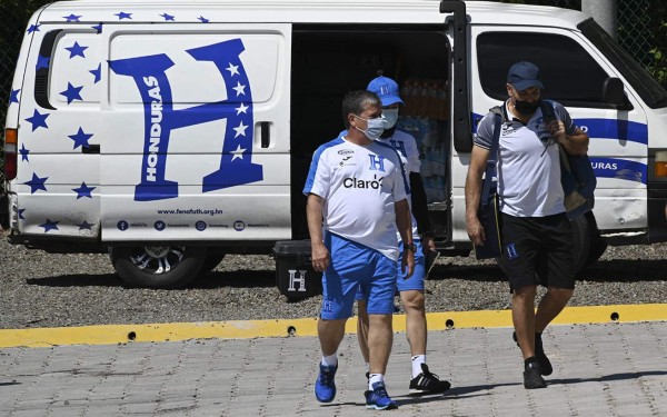 Imperdible: Las íntimas preguntas que Bolillo Gómez le hizo a cada futbolista en su primer entrenamiento con Honduras