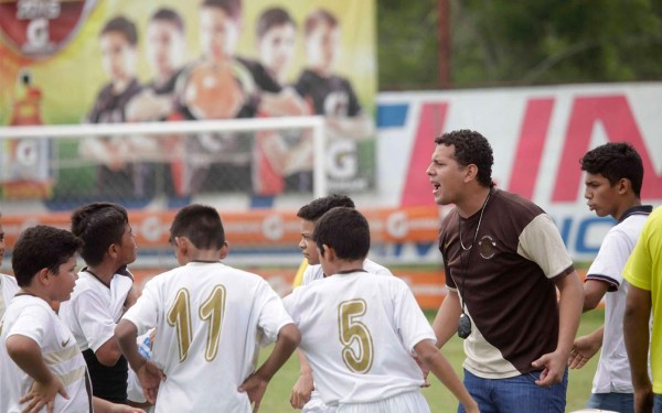 Las mejores imágenes de las semifinales en la Copa Gatorade 2015