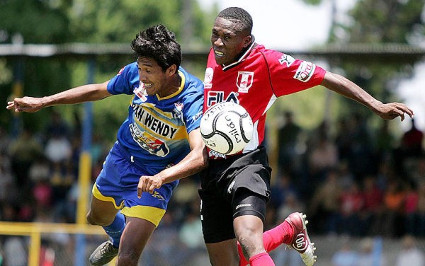 El Salvador: El paraguayo Néstor Ayala abandonó Atlético Marte